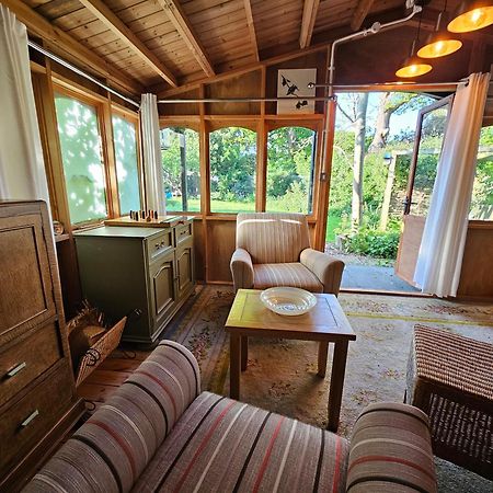 Luxury Self Catering With Cosy Cabin & Sauna In Колчестър Екстериор снимка